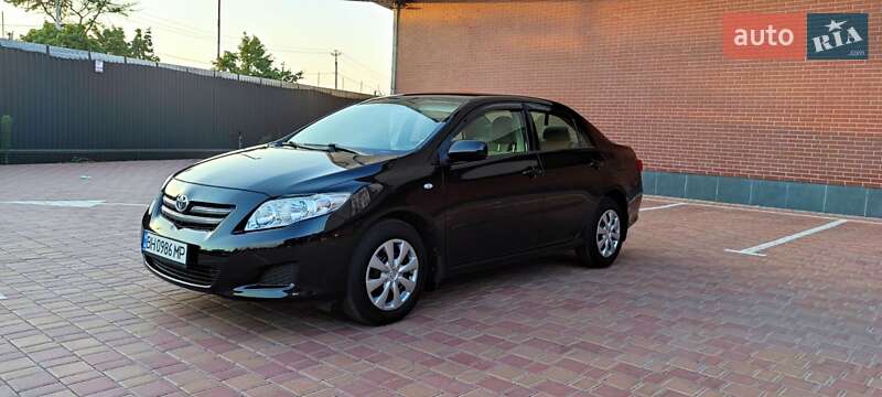 Седан Toyota Corolla 2008 в Одессе