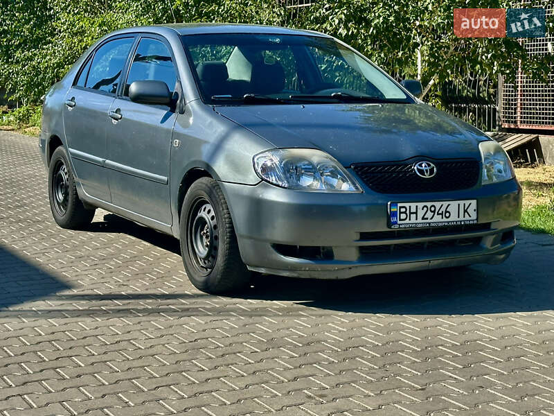 Toyota Corolla 2004