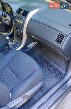 Седан Toyota Corolla 2009 в 