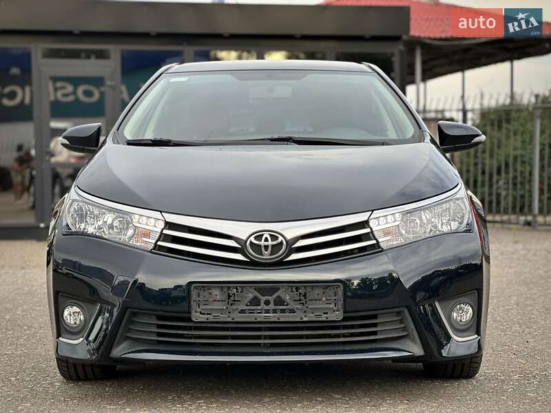 Toyota Corolla 2015