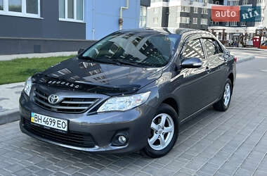 Седан Toyota Corolla 2010 в Одесі