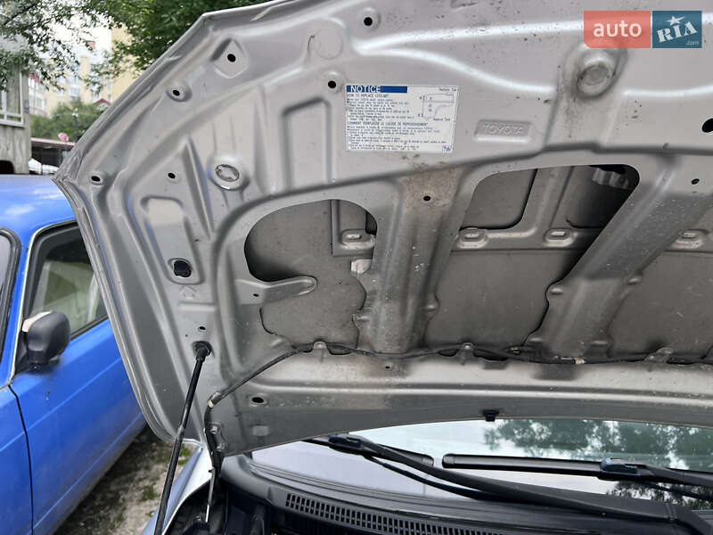 Седан Toyota Corolla 2008 в Львове