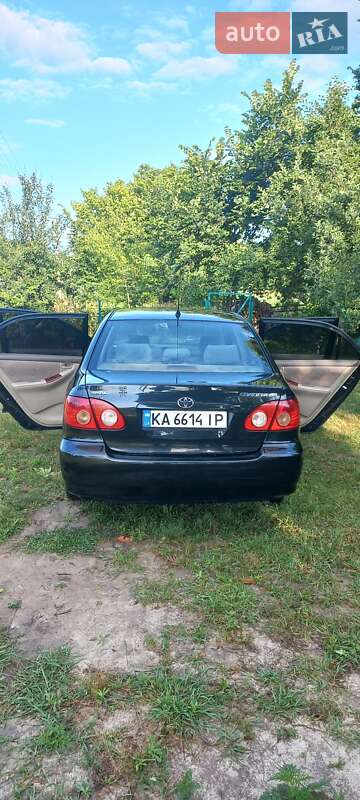 Седан Toyota Corolla 2007 в Киеве