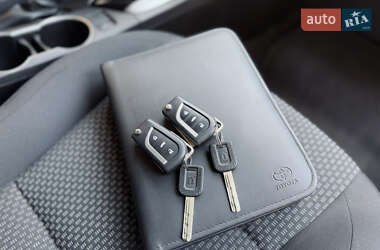 Седан Toyota Corolla 2014 в 