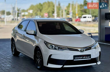Седан Toyota Corolla 2018 в Николаеве