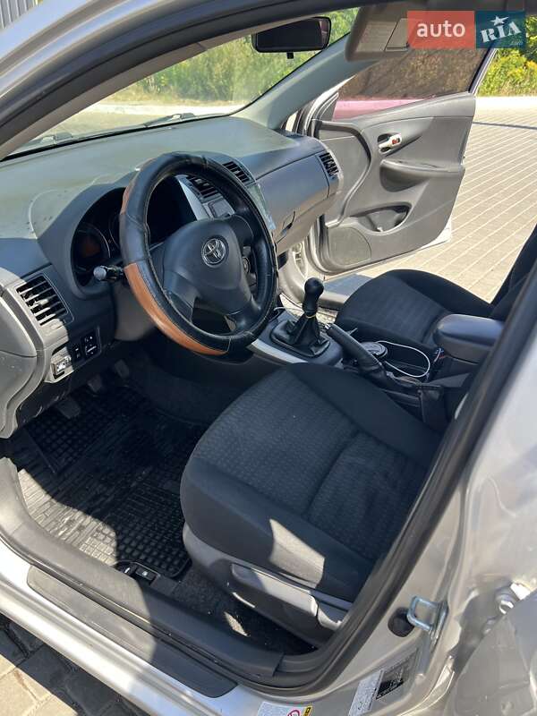 Седан Toyota Corolla 2008 в Днепре фото 5 Седан Toyota Corolla 2008 в Днепре