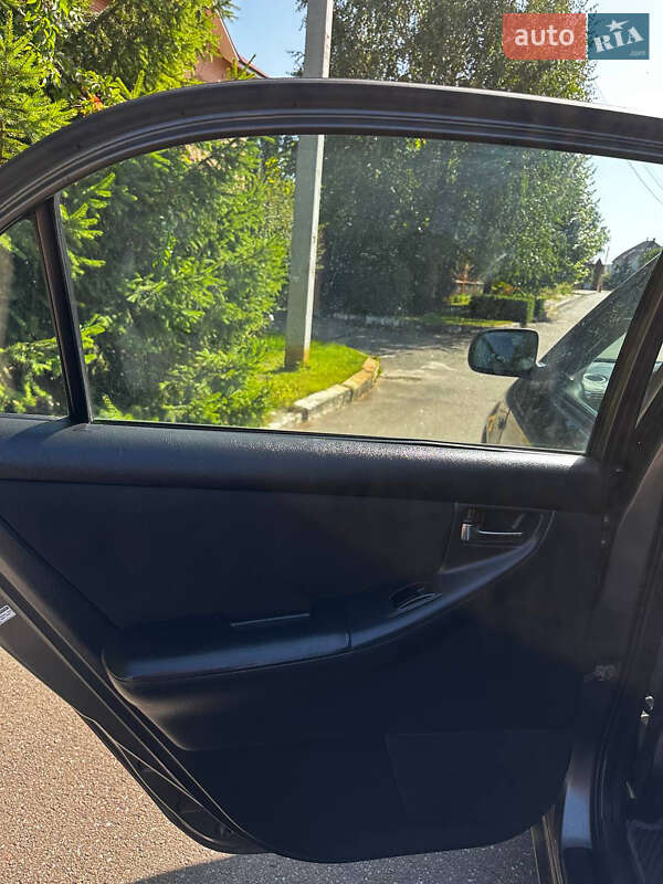 Седан Toyota Corolla 2006 в Киеве