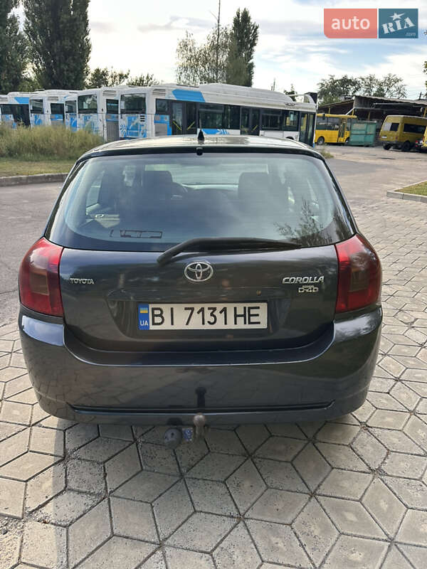 Хэтчбек Toyota Corolla 2002 в Кременчуге