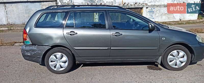 Универсал Toyota Corolla 2004 в Днепре фото 2 Универсал Toyota Corolla 2004 в Днепре