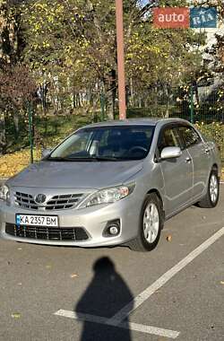 Седан Toyota Corolla 2011 в Киеве
