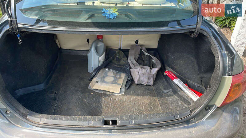 Седан Toyota Corolla 2008 в Сумах