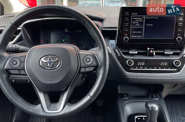 Седан Toyota Corolla 2022 в 
