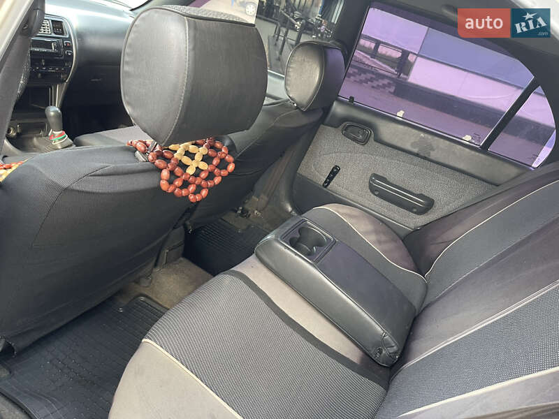 Седан Toyota Corolla 1995 в Тернополе фото 9 Седан Toyota Corolla 1995 в Тернополе