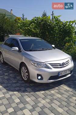 Седан Toyota Corolla 2011 в Полтаве