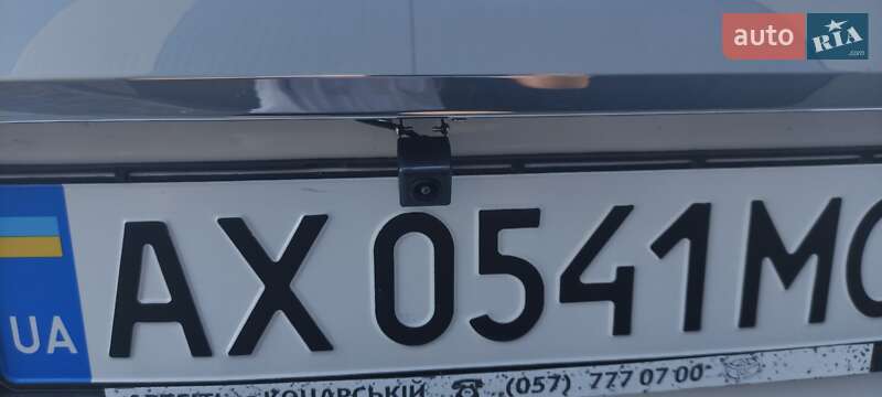 Седан Toyota Corolla 2016 в Хмельницком