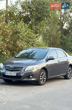 Седан Toyota Corolla 2008 в Киеве