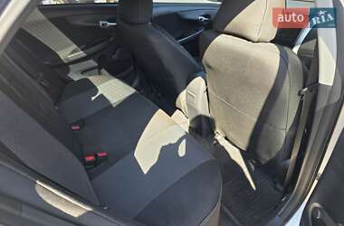 Седан Toyota Corolla 2011 в 