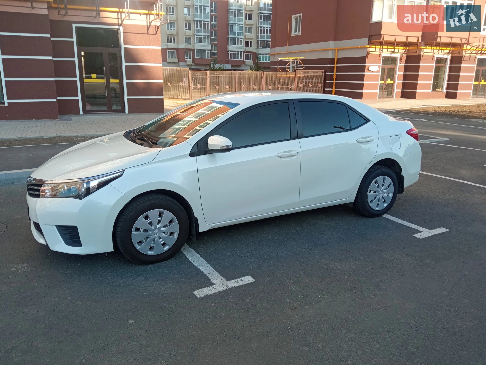 2014 Toyota Corolla - мініатюра 2