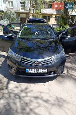 Седан Toyota Corolla 2013 в Запорожье