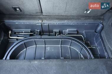 Универсал Toyota Corolla 2015 в 