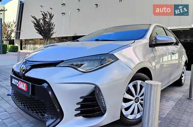 Седан Toyota Corolla 2019 в Киеве