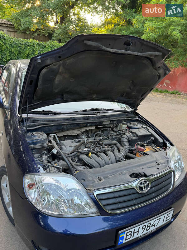 Седан Toyota Corolla 2005 в Одесі