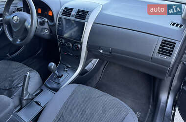 Седан Toyota Corolla 2008 в 