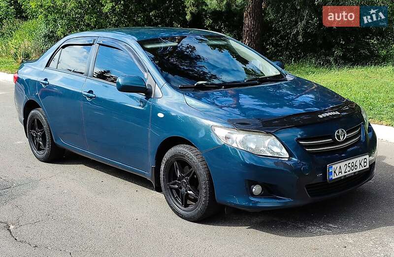 Седан Toyota Corolla 2008 в 