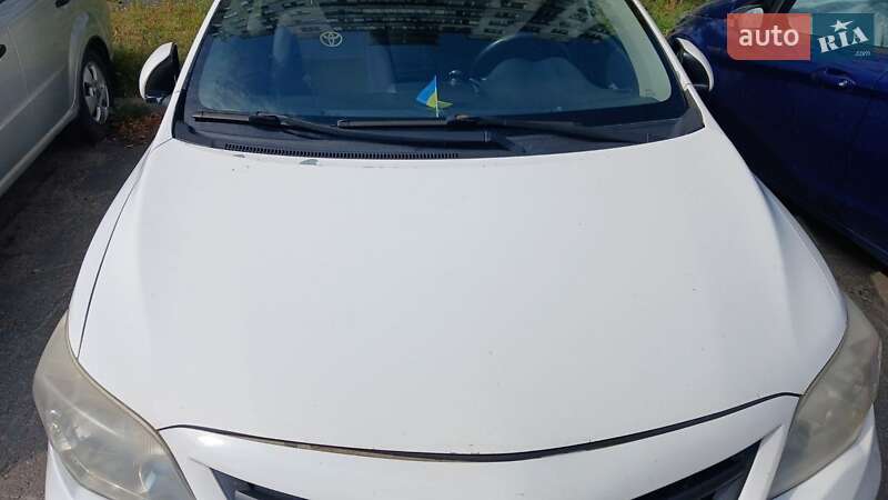 Седан Toyota Corolla 2011 в Киеве