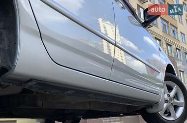 Седан Toyota Corolla 2006 в 