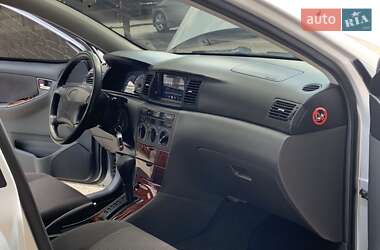 Седан Toyota Corolla 2006 в 
