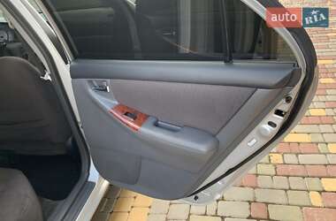 Седан Toyota Corolla 2006 в 