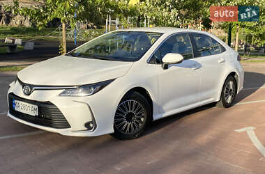 Седан Toyota Corolla 2020 в Житомире