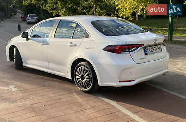Седан Toyota Corolla 2020 в 