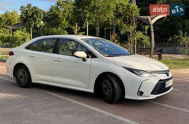 Седан Toyota Corolla 2020 в 