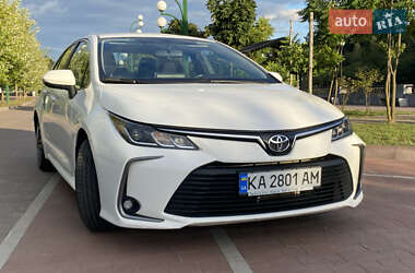 Седан Toyota Corolla 2020 в 