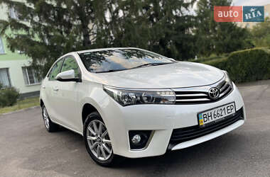 Седан Toyota Corolla 2014 в Виннице