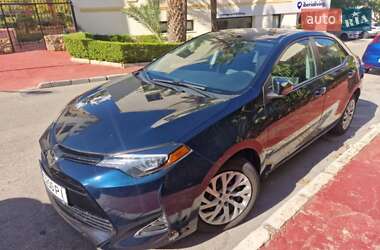 Седан Toyota Corolla 2019 в Новой Дофиновке