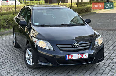 Седан Toyota Corolla 2009 в 