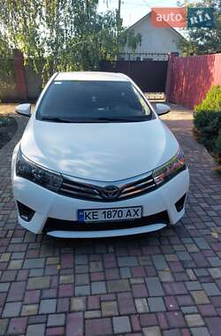 Седан Toyota Corolla 2014 в Васильковке