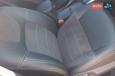 Седан Toyota Corolla 2012 в 