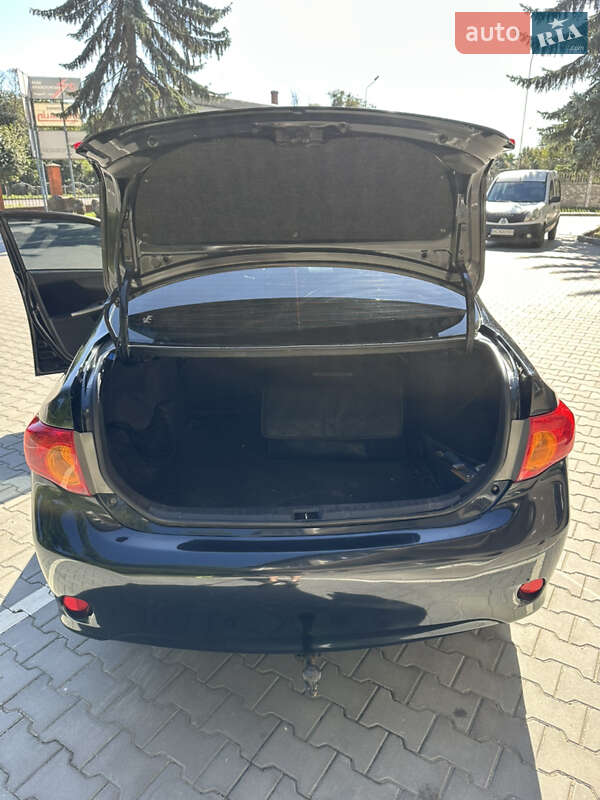 Седан Toyota Corolla 2008 в Луцке фото 18 Седан Toyota Corolla 2008 в Луцке