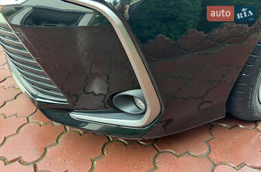 Седан Toyota Corolla 2019 в 
