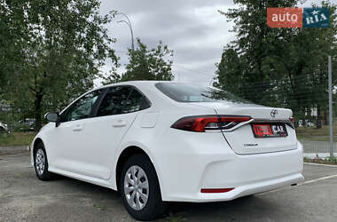 Седан Toyota Corolla 2020 в 