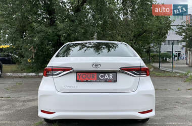 Седан Toyota Corolla 2020 в 