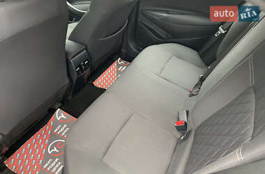 Седан Toyota Corolla 2020 в 
