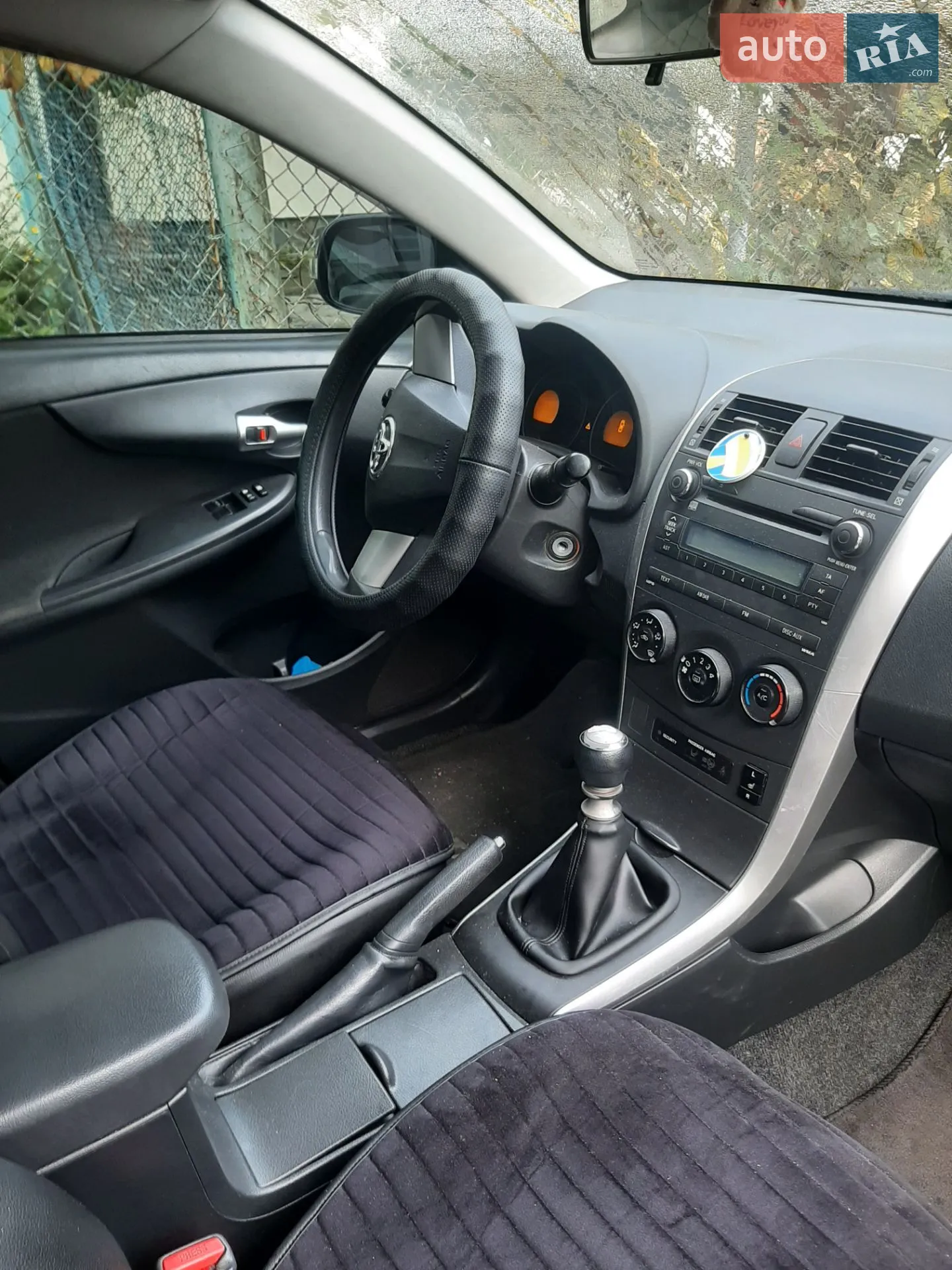 2011 Toyota Corolla - мініатюра 16