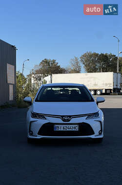 Седан Toyota Corolla 2020 в 