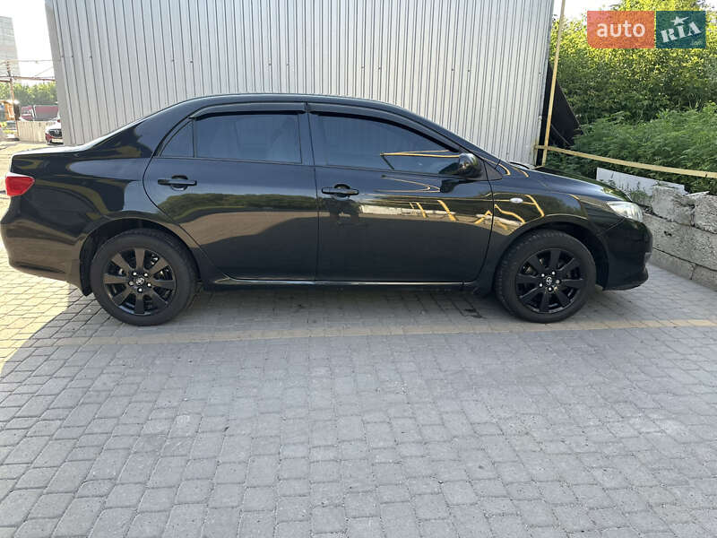 Седан Toyota Corolla 2008 в Харькове