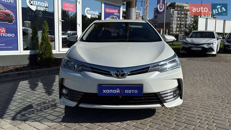 Седан Toyota Corolla 2018 в Львове фото 2 Седан Toyota Corolla 2018 в Львове